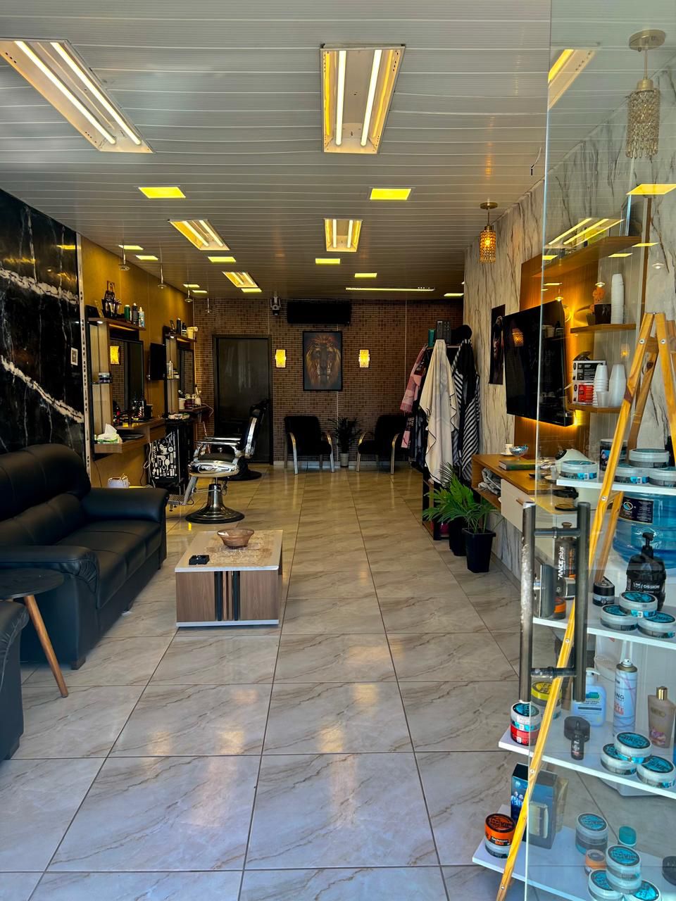 Interior da Barbearia VIP